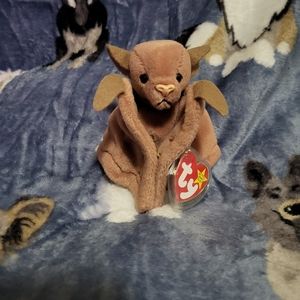 Ty Batty the bat Beanie Baby
